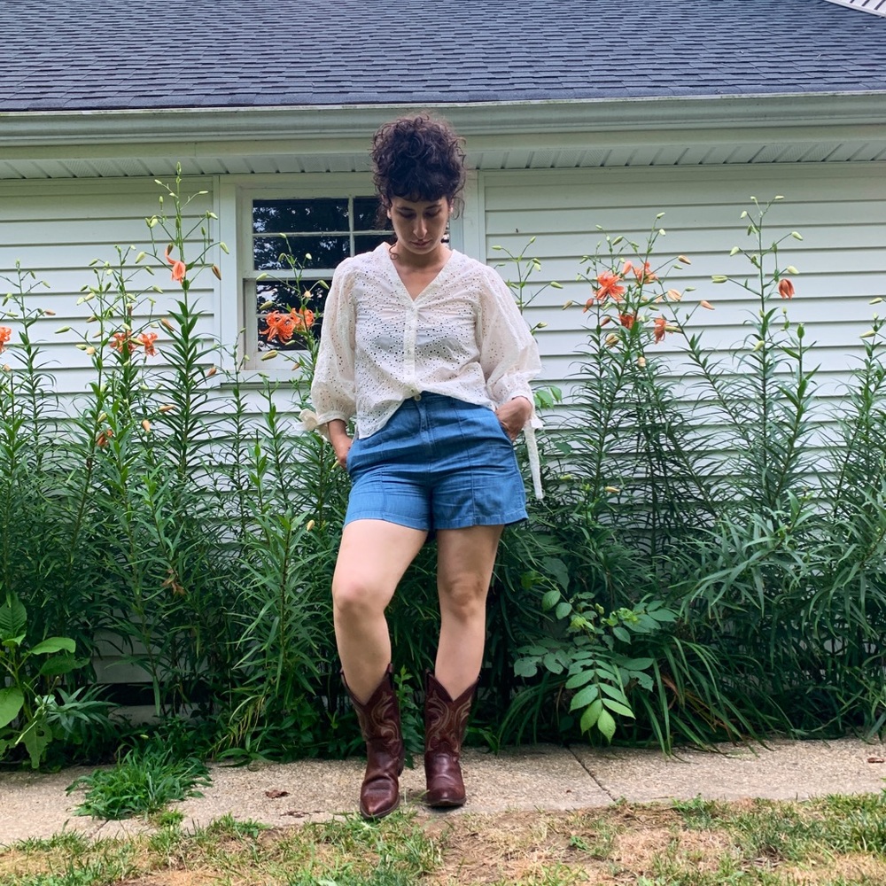 NWT Cara Cara Eyelet Top 🍊🦢